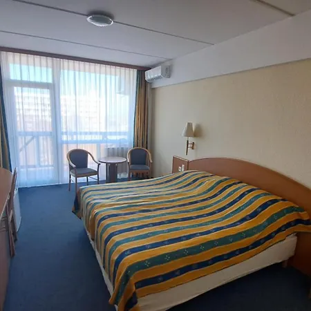 Matyas Kiraly Gyogy- Es Wellness Hotel