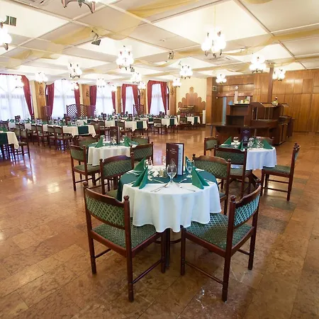 Matyas Kiraly Gyogy- Es Wellness Hotel Hajduszoboszlo