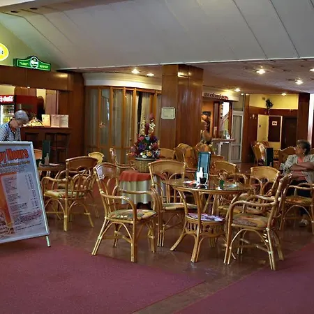 Hotel Matyas Kiraly Gyogy- Es Wellness